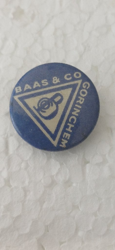 Gorinchem Baas & Co, Verzamelen, Speldjes, Pins en Buttons, Ophalen of Verzenden, Zo goed als nieuw, Overige onderwerpen
