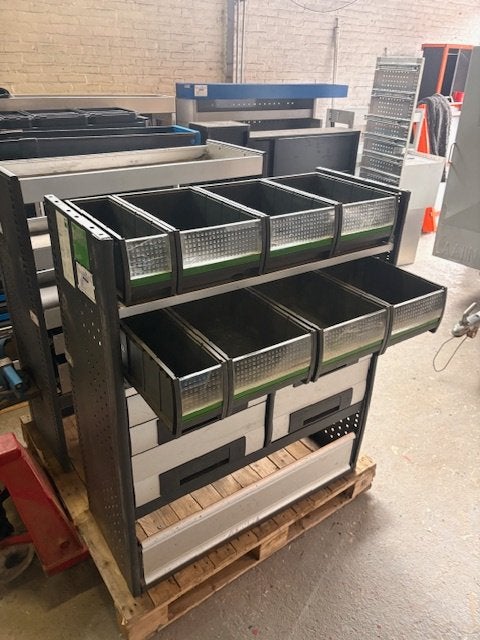 BOTT (2592) L103 B43 H120 €549, Ophalen, Zo goed als nieuw, Info@laaiin.nl, Laaiin