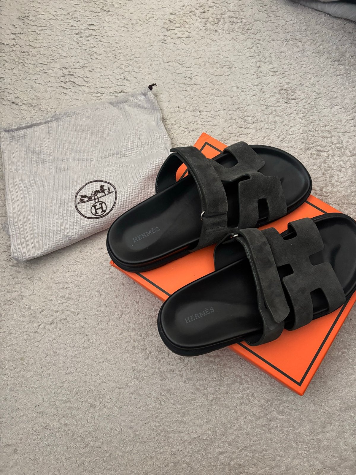 Nieuwe designer slippers - Hermes, Kleding | Dames, Verzenden, Nieuw, Zwart, Slippers