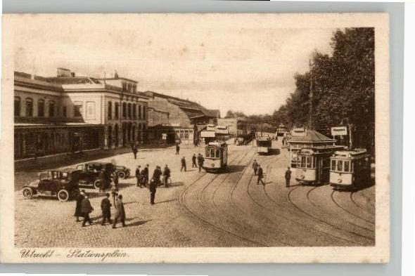 Utrecht Stationsplein veel trams  en taxi´s zie adreszijde, Verzenden, Voor 1920, Ongelopen, Utrecht