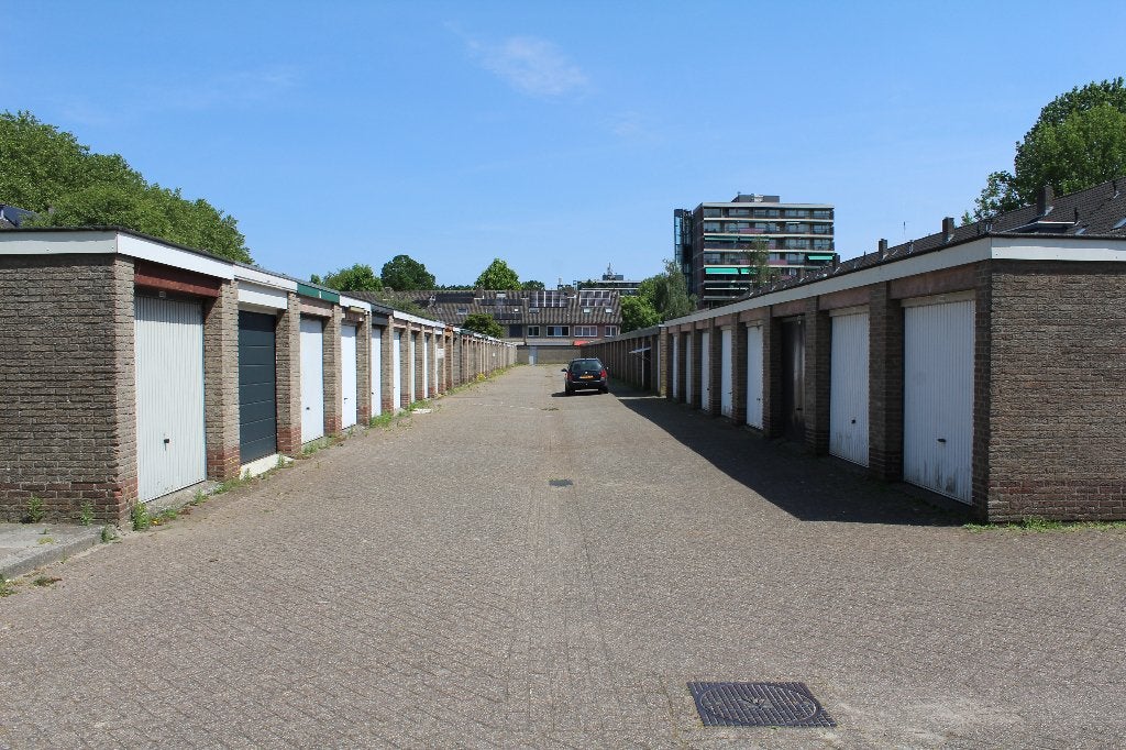 Garage te huur Kampakker 30 - Eindhoven, Auto diversen