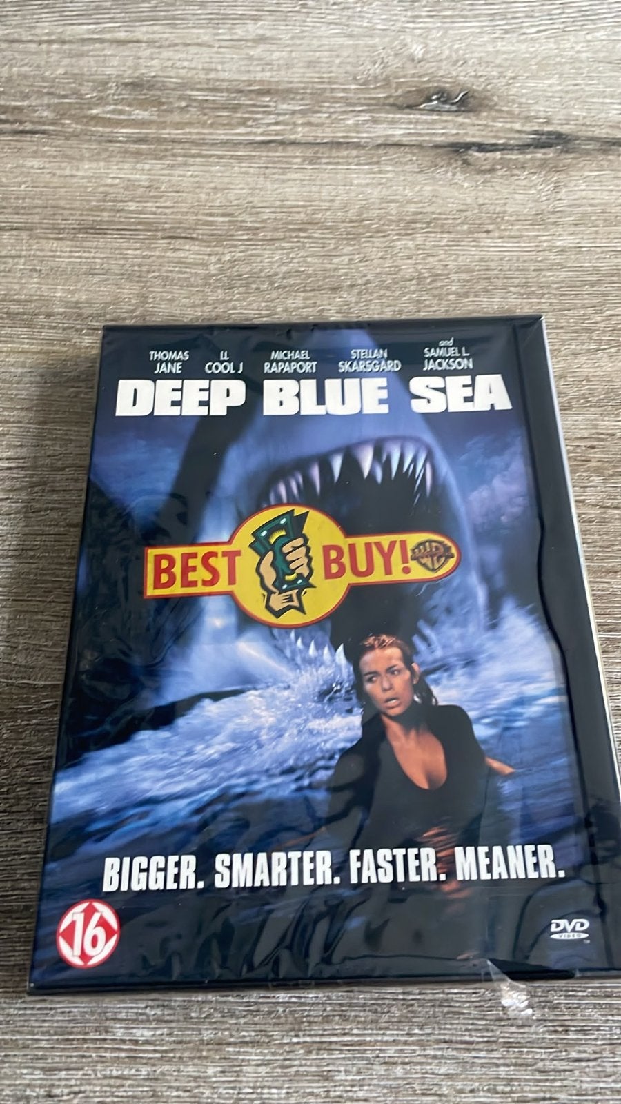 Deep Blue Sea DVD - Nieuw in folie, Vanaf 16 jaar, Ophalen of Verzenden, Nieuw in verpakking, Actiethriller