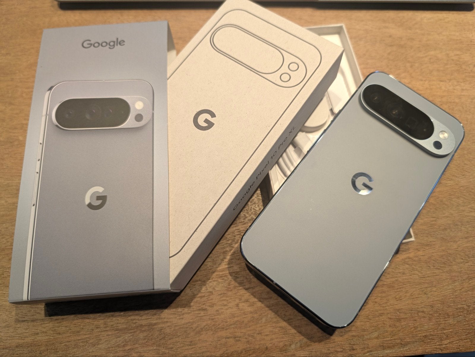 Google Pixel 10 Pro XL – 256GB – Moonstone – 100% batterij, Ophalen of Verzenden, 6 megapixel of meer, Zonder abonnement, Zonder simlock