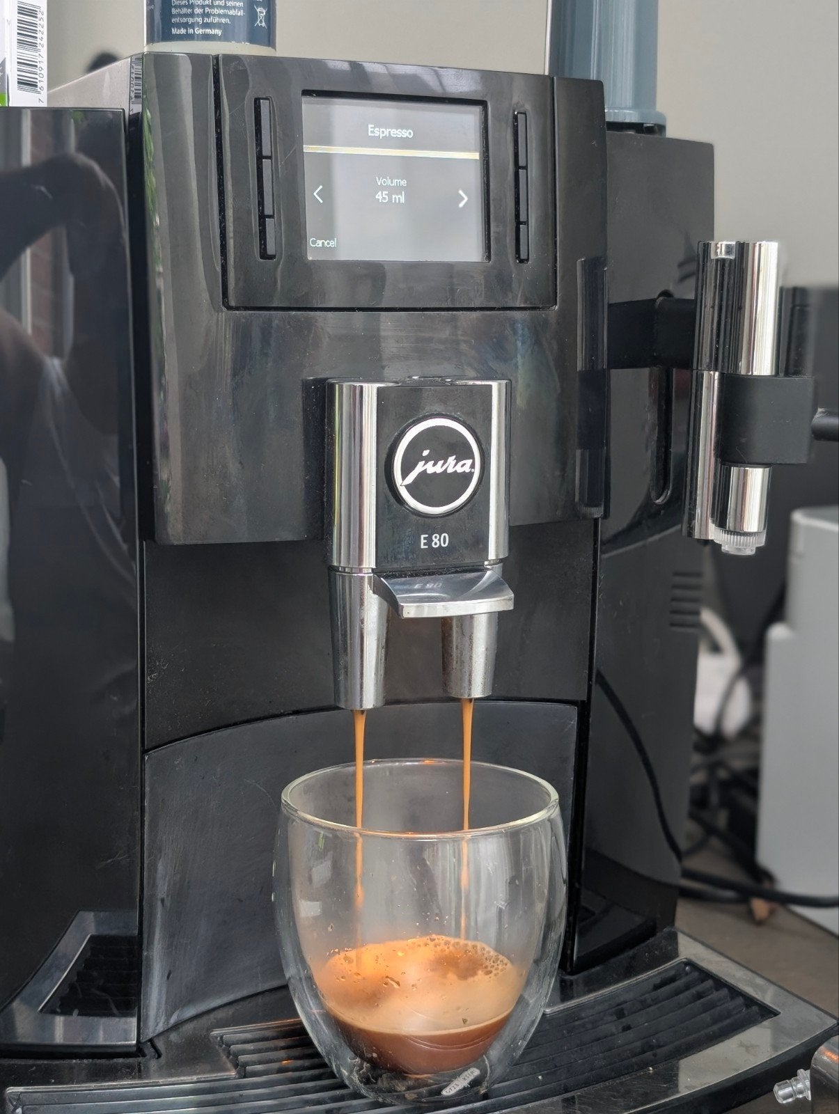 jura E8(E80) like new, Witgoed en Apparatuur, Koffiezetapparaten, 10 kopjes of meer, Ophalen of Verzenden, Zo goed als nieuw, Koffiemachine
