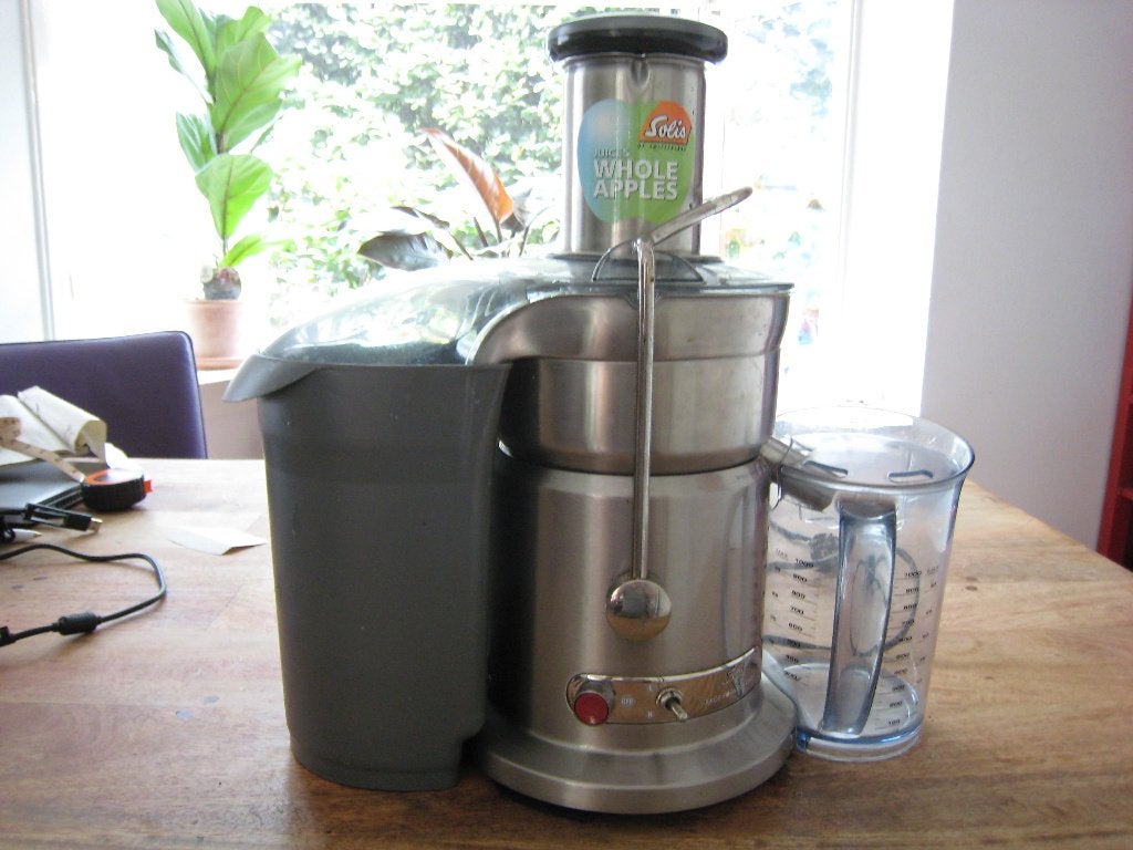 t.e.a.b. Solis sapcentrifuge type 843 (juice fountain pro), Ophalen, Zo goed als nieuw, Elektrisch, Sapcentrifuge