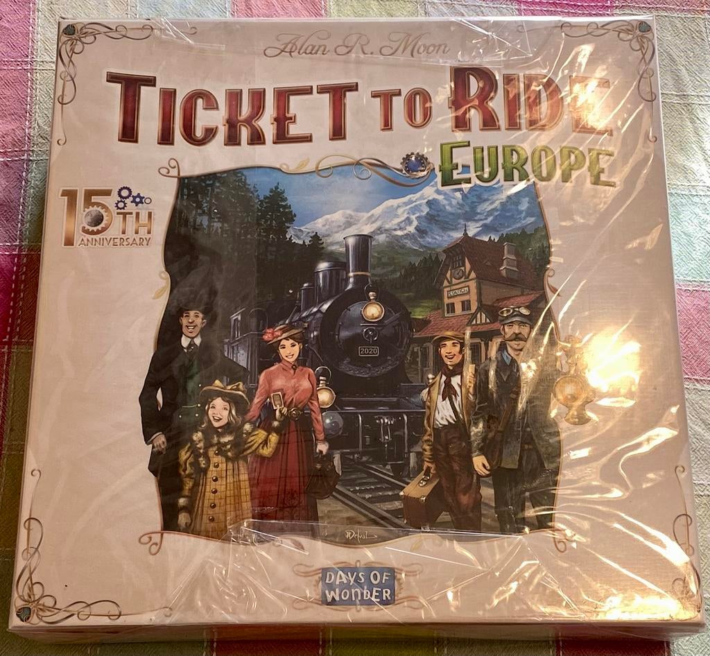 Ticket to Ride Europe 15th anniversary edition, Hobby en Vrije tijd, Gezelschapsspellen | Bordspellen, Vijf spelers of meer, Ophalen of Verzenden