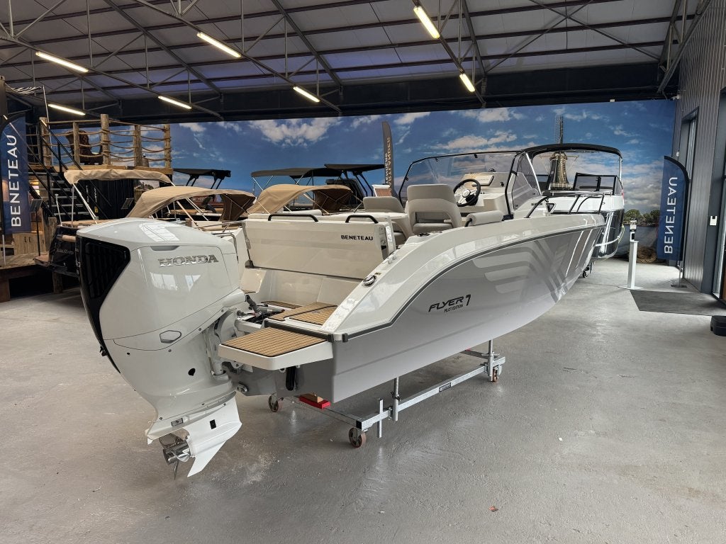 Beneteau Flyer 7 Sundeck | 200PK Honda IST | Pilot Edition, Watersport en Boten, Overige merken, Nieuw, 80 cm, 2 m