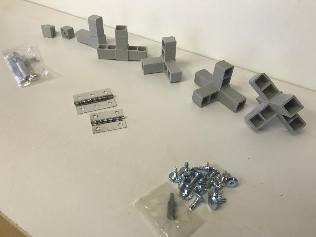 Volière onderdelen | Aluminium koker | hoekjes | schroeven, Dieren en Toebehoren, Ophalen of Verzenden, Nieuw, Aluminium, Volière