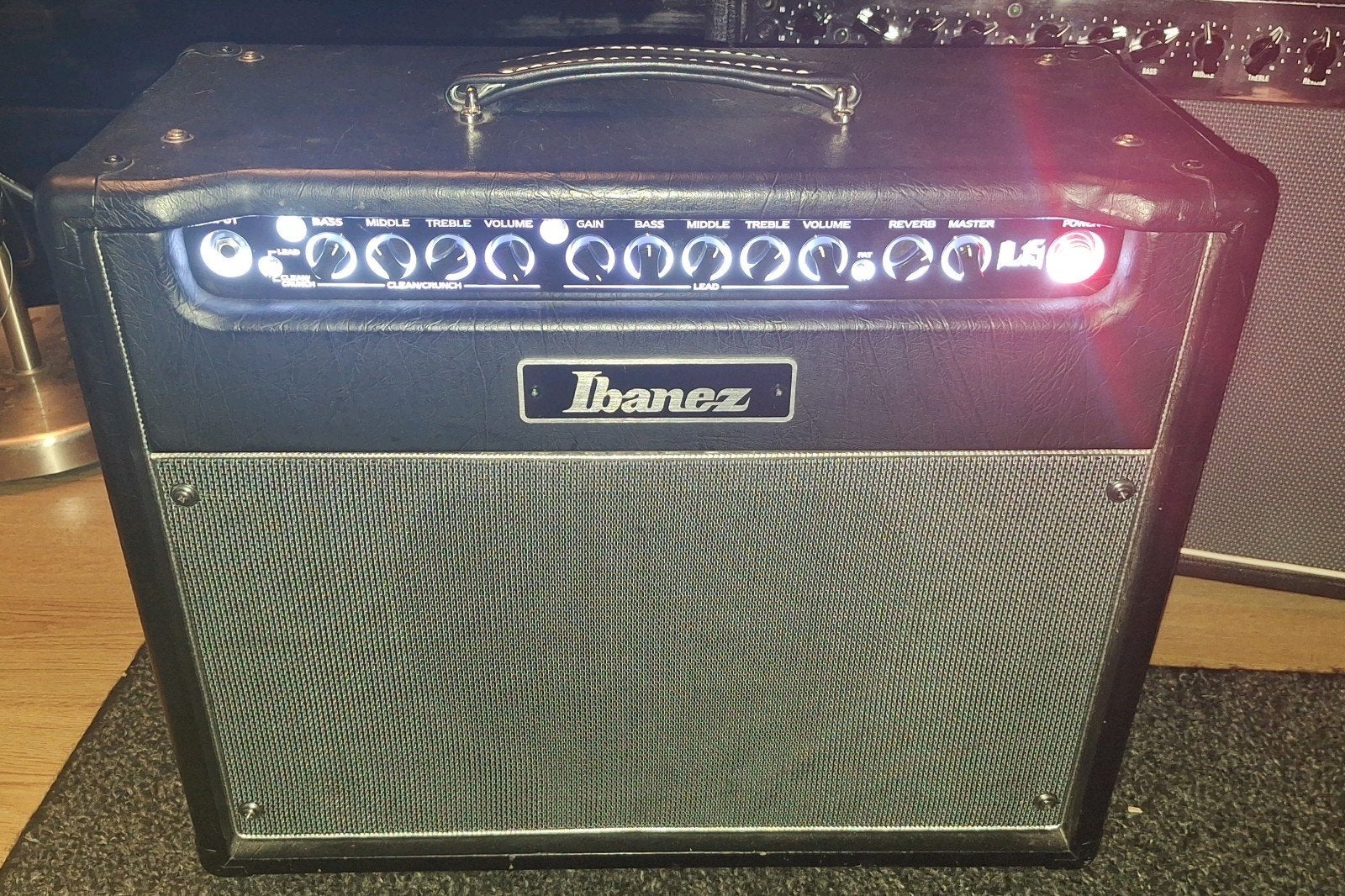 Ibanez Iron Label IL15 gitaarversterker, Ophalen of Verzenden, Zo goed als nieuw, Gitaar, Minder dan 50 watt
