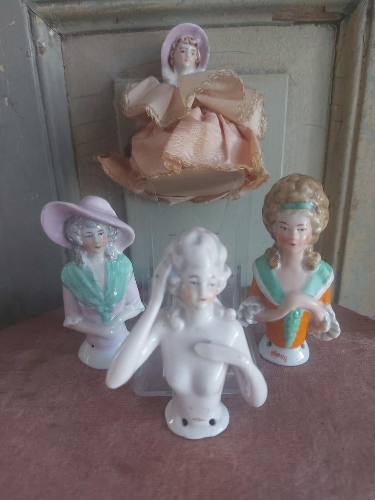 4 stuks Antieke Porseleinen Halfdolls - Gemerkt, Ophalen of Verzenden