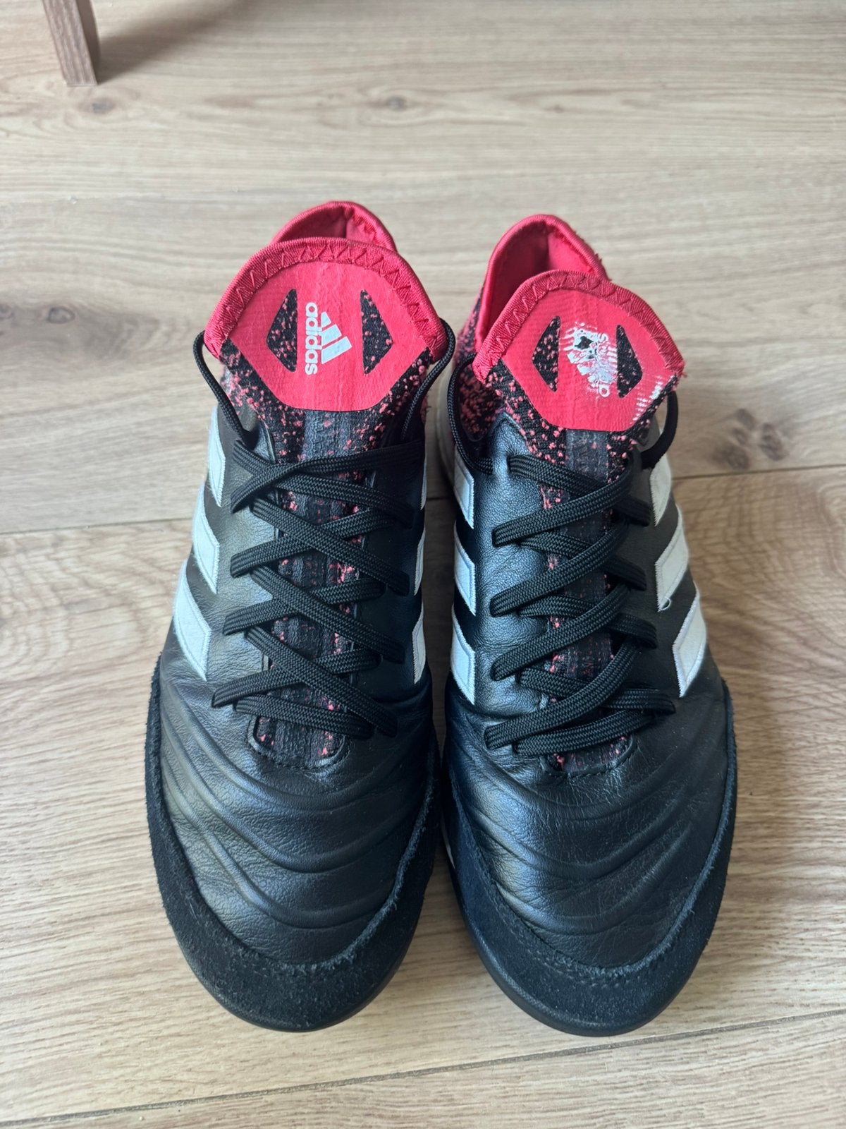 Adidas Copa Tango 18.1 trainers / straatvoetbalschoenen, Ophalen of Verzenden, Zo goed als nieuw, Jongen of Meisje, Schoenen