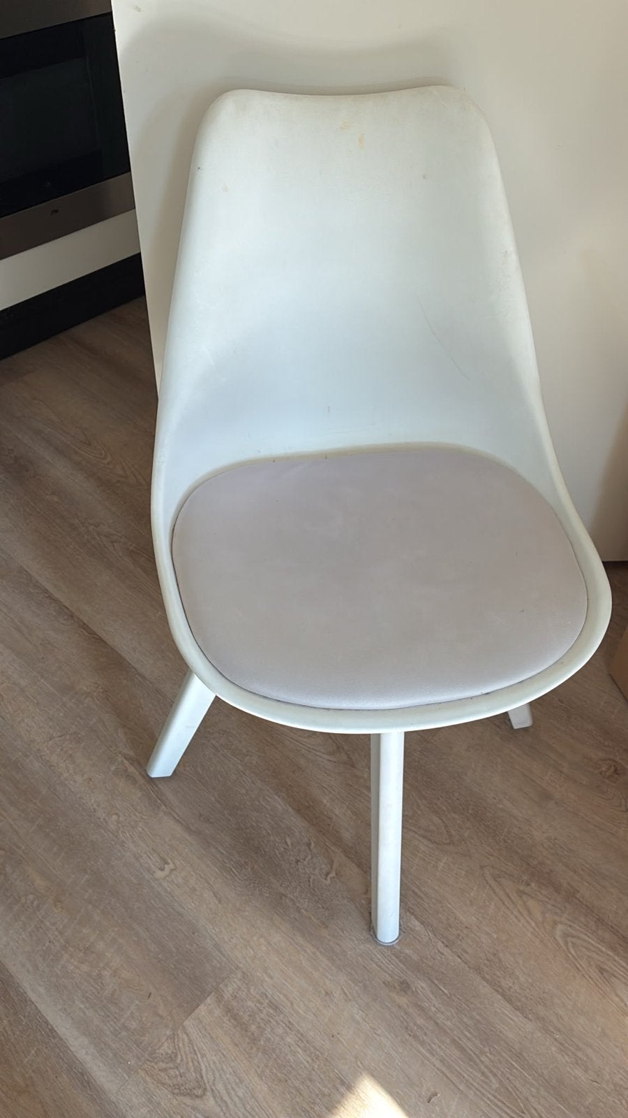 4 Witte Eettafelstoelen - Gebruikt, Ophalen, Kunststof, Gebruikt, Wit