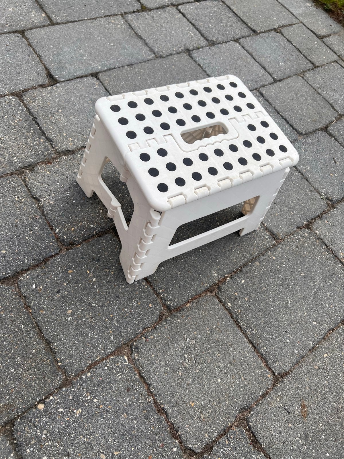 Opvouwbaar krukje - Handig en compact, Huis en Inrichting, Ophalen of Verzenden, Zo goed als nieuw, Kunststof
