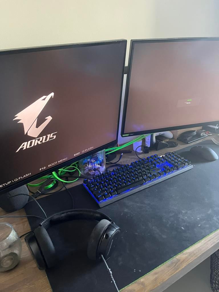 Prachtige game pc, specs staan op scherm, Ophalen of Verzenden, Zo goed als nieuw, 64 GB of meer, Onbekend