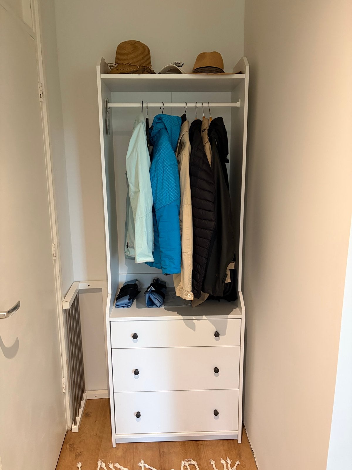 IKEA HAUGA Kledingkast met lades en hangruimte, Ophalen, Gebruikt, 50 tot 100 cm, Met lade(s)