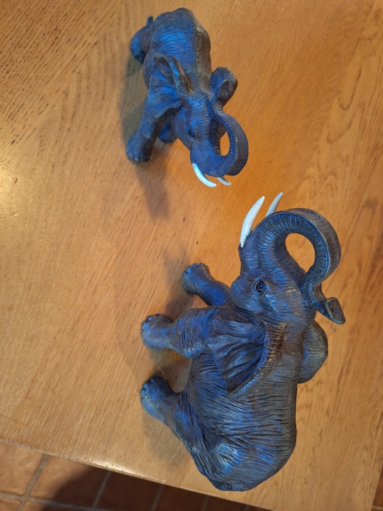 Geharo collectables olifant/olifanten polystone, Verzamelen, Ophalen of Verzenden, Zo goed als nieuw, Dier