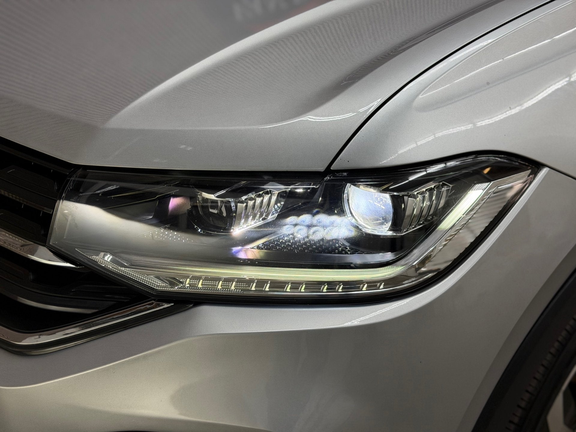 Volkswagen T-Cross 1.0 TSI Life 2022 DSG LED VIRTUAL CRUISE, Auto's, T-Cross, Gebruikt, Bedrijf, 3 cilinders