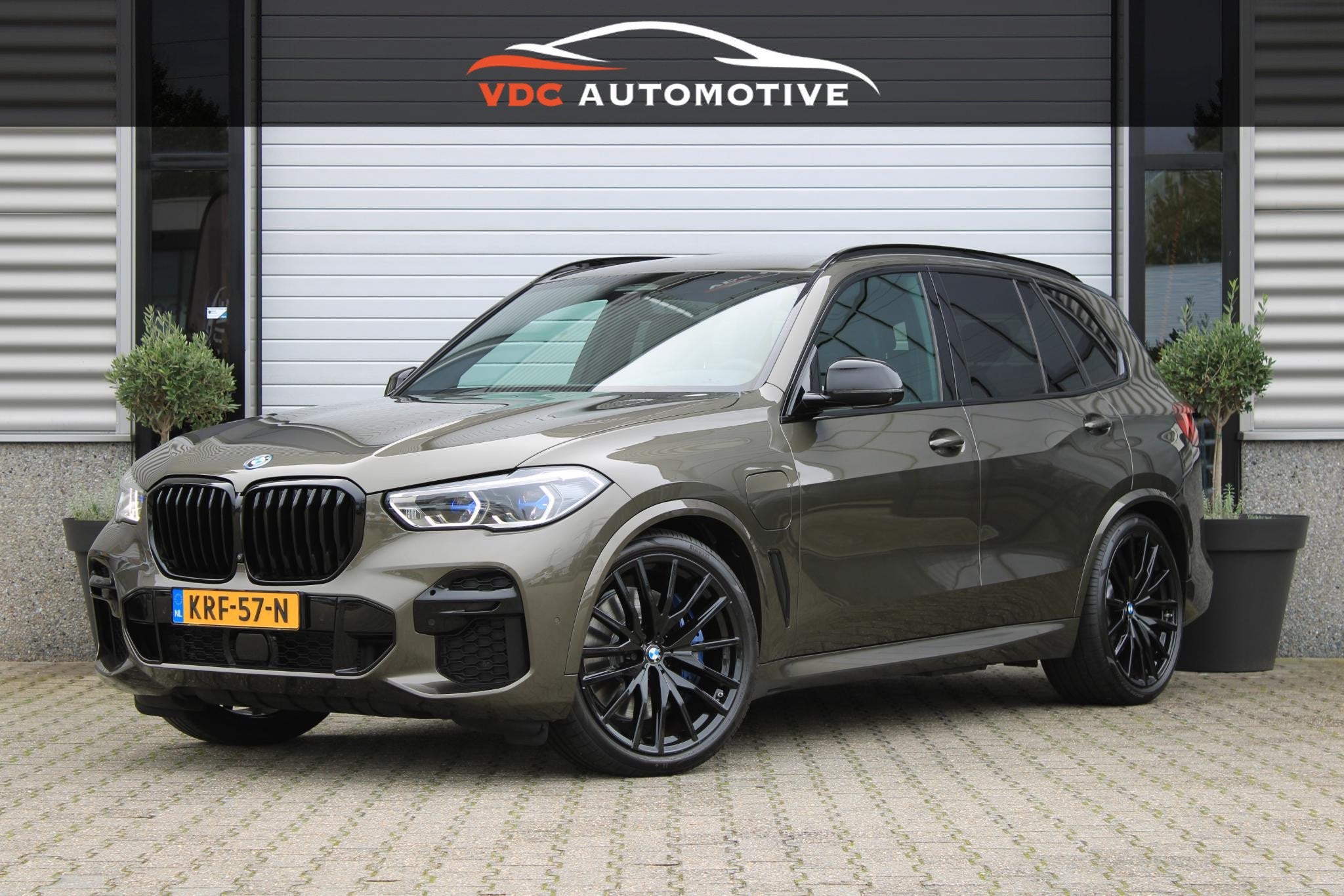 BMW X5 xDrive45e m Sport Manhattan | Trekhaak | Laser | Comf, Auto's, Dealer onderhouden, Gebruikt, 394 pk, Vierwielaandrijving