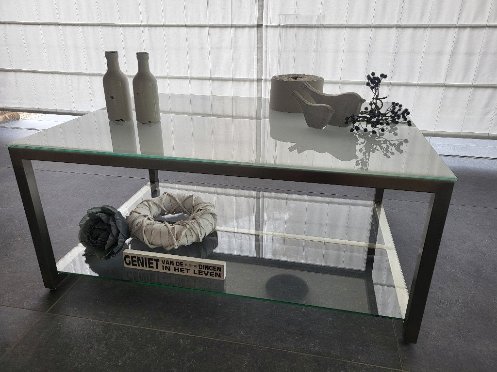 Tafeltje RVS frame met glasplaat, Ophalen, 50 tot 100 cm, 50 tot 100 cm, Zo goed als nieuw