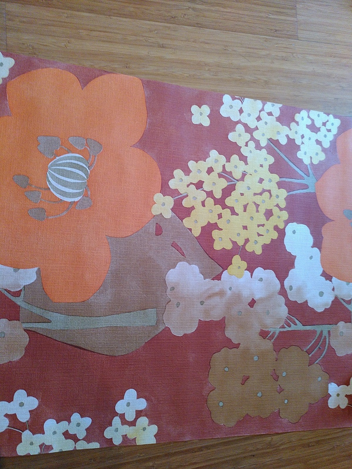 Vintage Bloemen Behang - Rood, Oranje, Geel, Wit Patroon, Ophalen, Bloemen, Rood, Jaren 70
