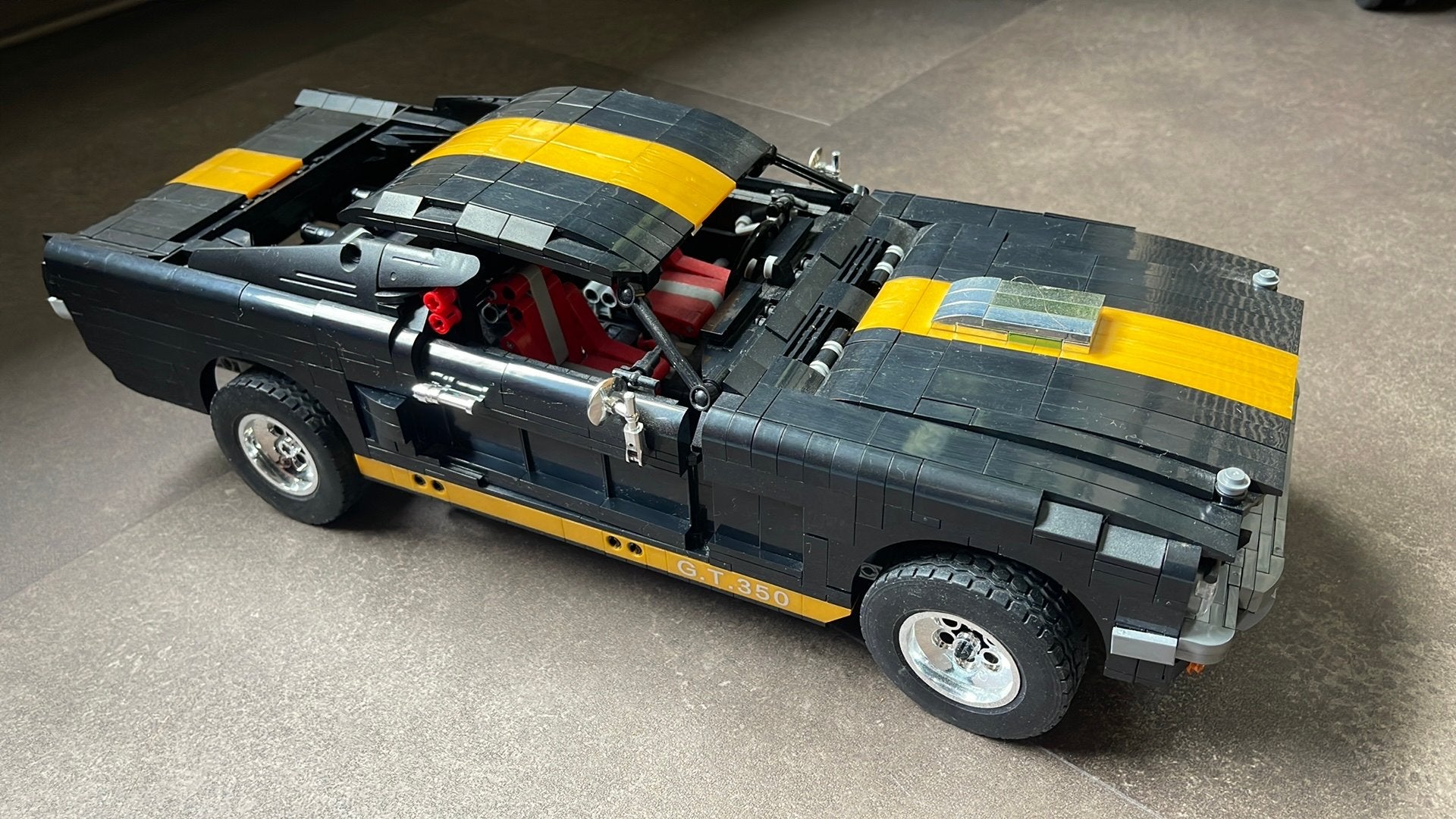 GuloGulo set Ford Mustang GT350 MEC Factor 1920 onderdelen, Ophalen, Zo goed als nieuw