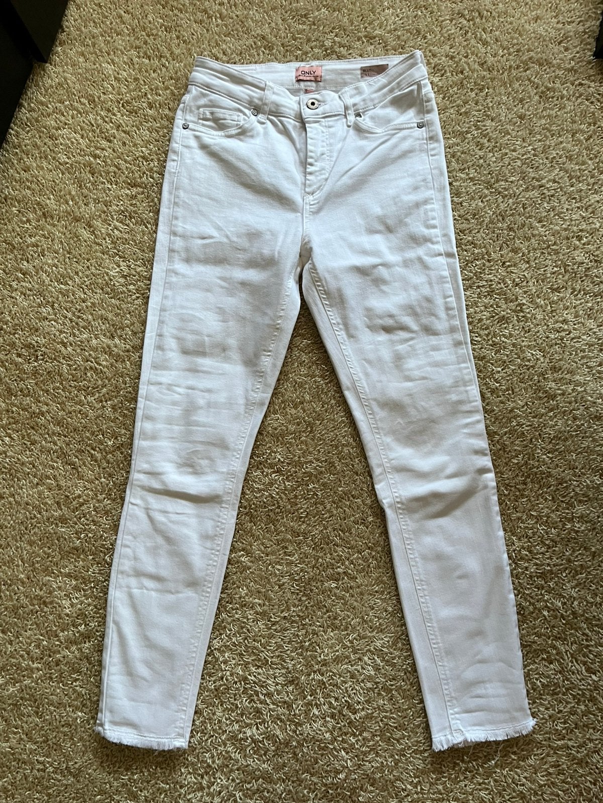 Only blush skinny jeans wit mt. M (L30), Ophalen of Verzenden, Zo goed als nieuw, Wit, W30 - W32 (confectie 38/40)