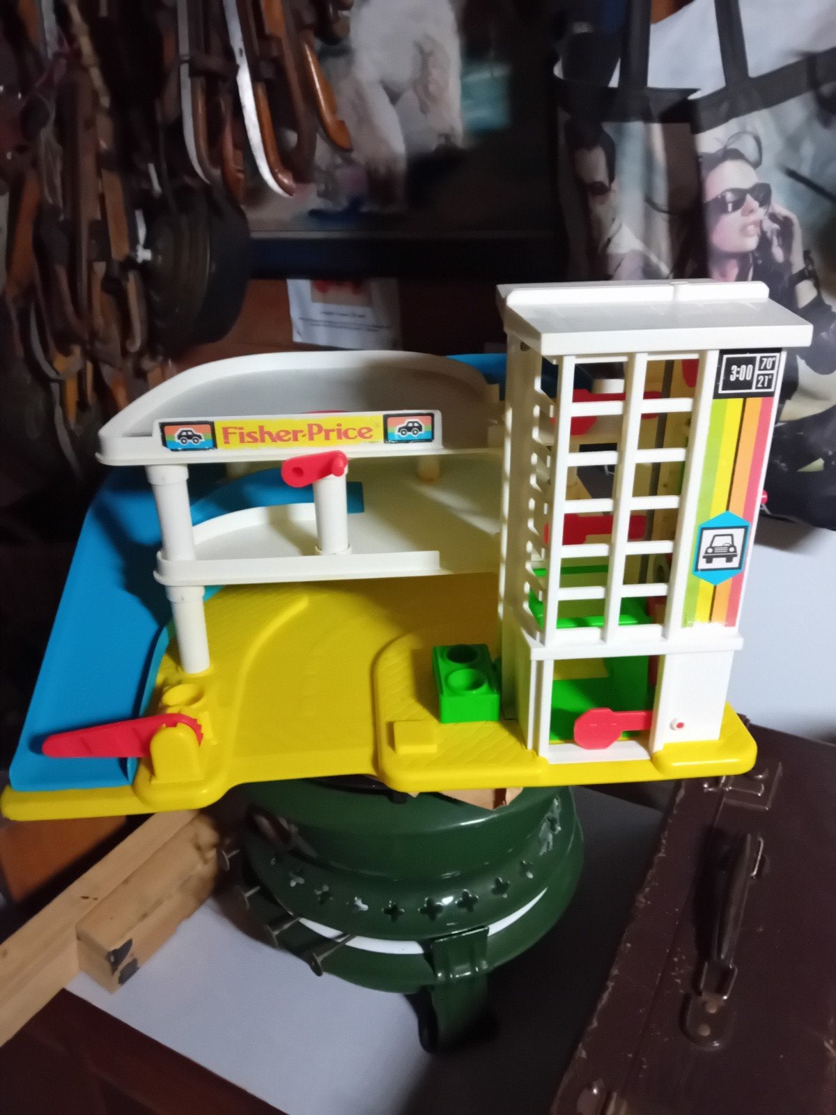 Fisher-Price  Speelgoed garage, Ophalen of Verzenden, Gebruikt, Speelset