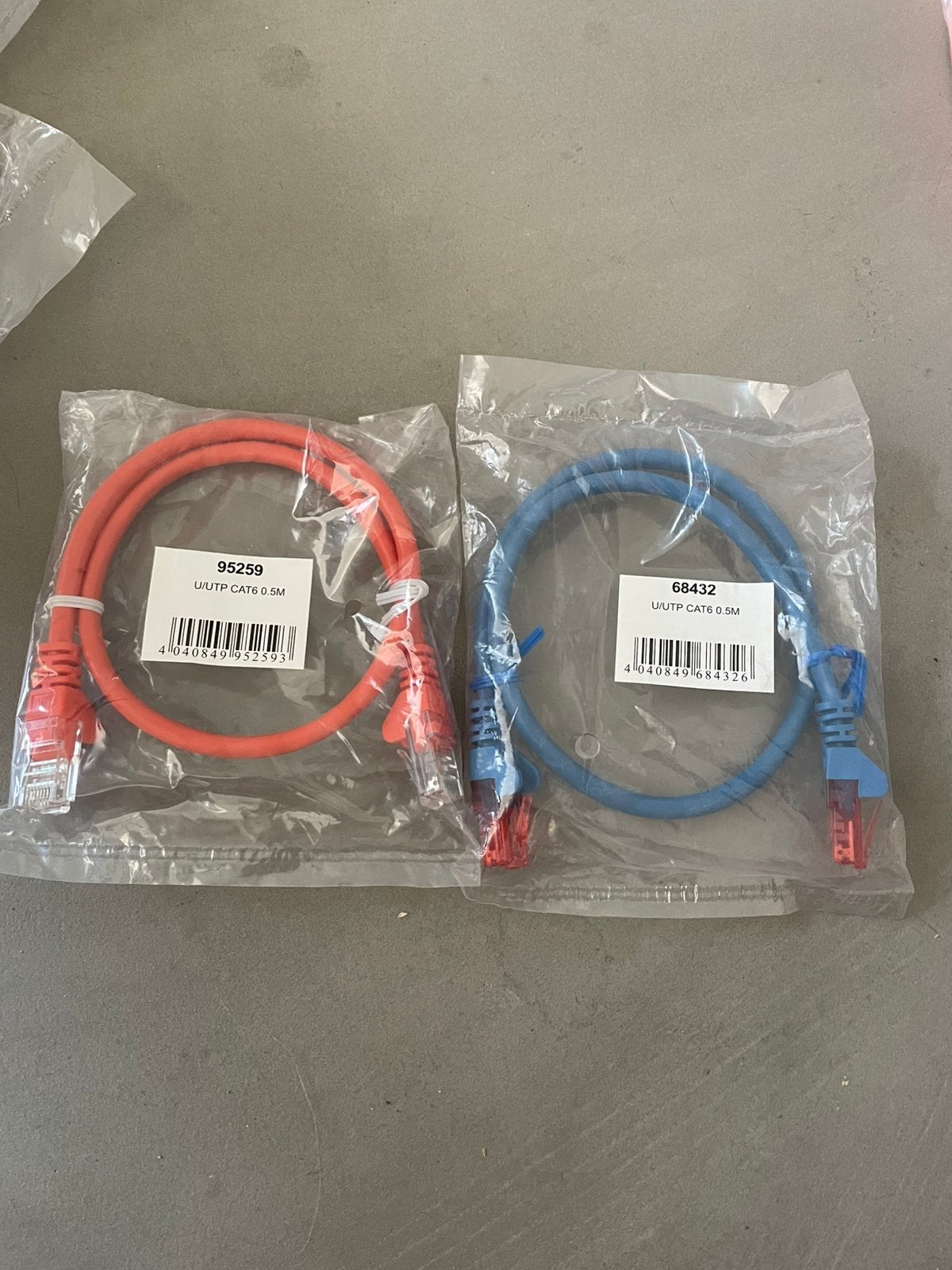 U/UTP CAT6 0.5M, moeten weg., Ophalen of Verzenden, Nieuw
