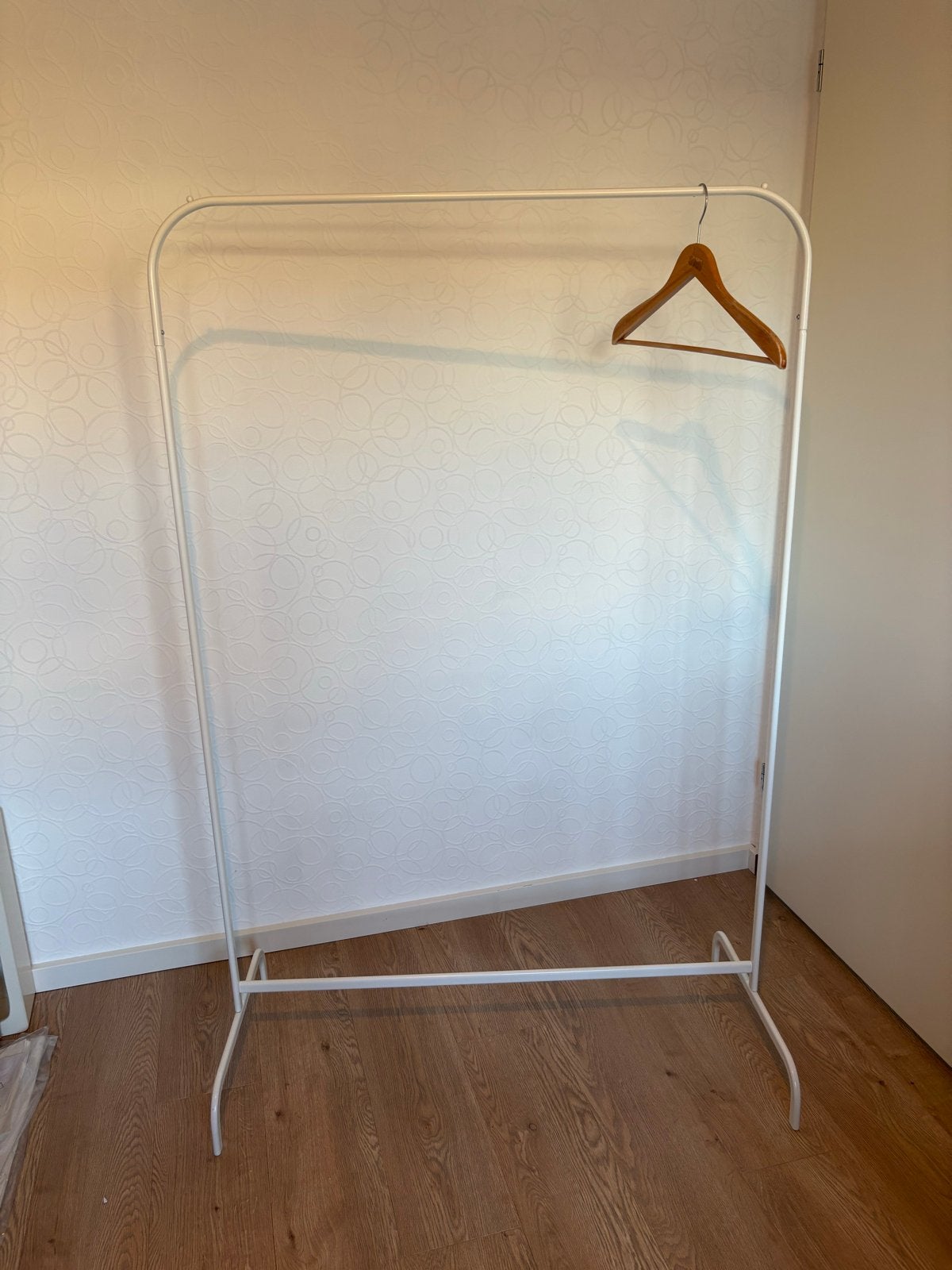 Ikea Mulig kledingrek, Ophalen, Gebruikt