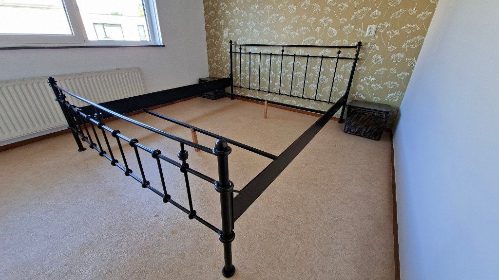 Zwart metalen tweepersoonsbed (excl. lattenbodem/matras), Ophalen, Gebruikt, Zwart, Tweepersoons