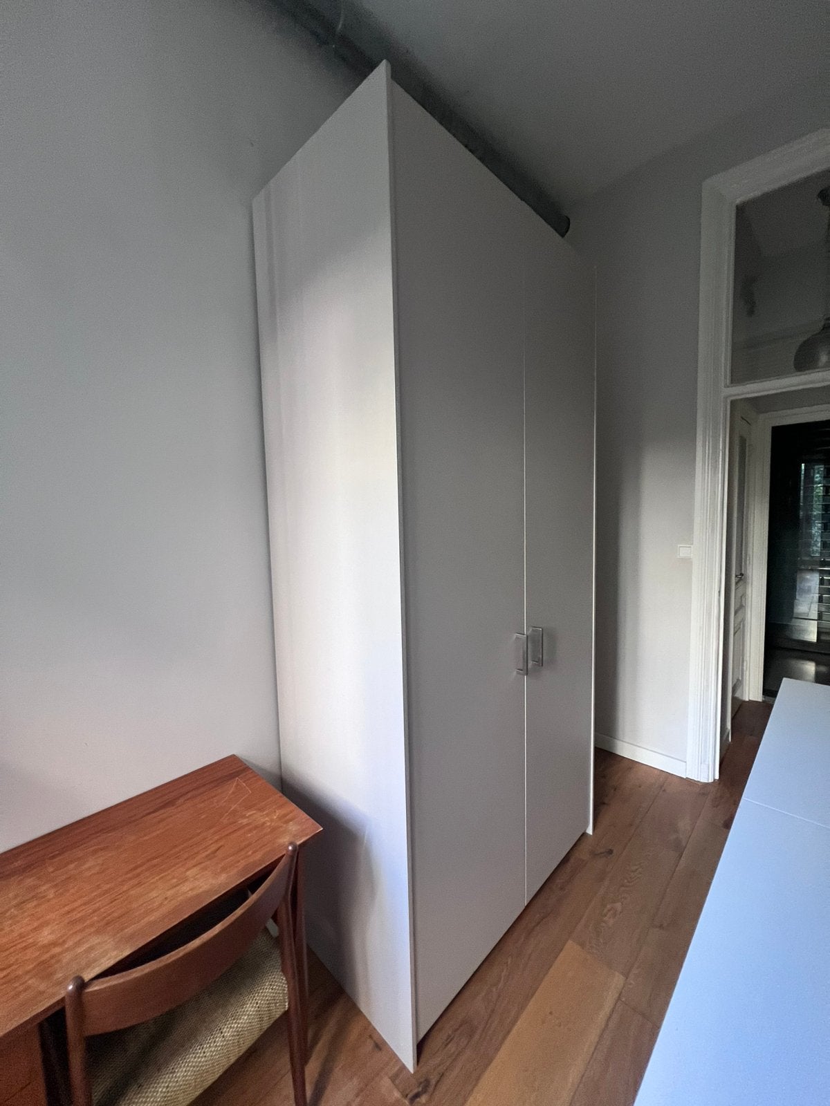 Hoge  grote brede mooie houten kast gedemonteerd, Ophalen, 100 tot 150 cm, 200 cm of meer, Zo goed als nieuw