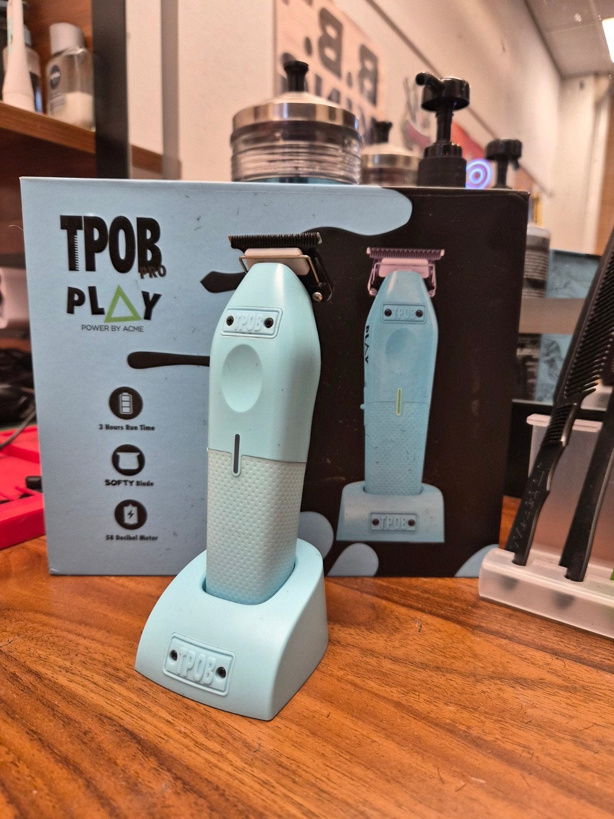 TPOB PLAY Trimmer. Met doos en accessoires, Verzenden, Zo goed als nieuw, Tondeuse