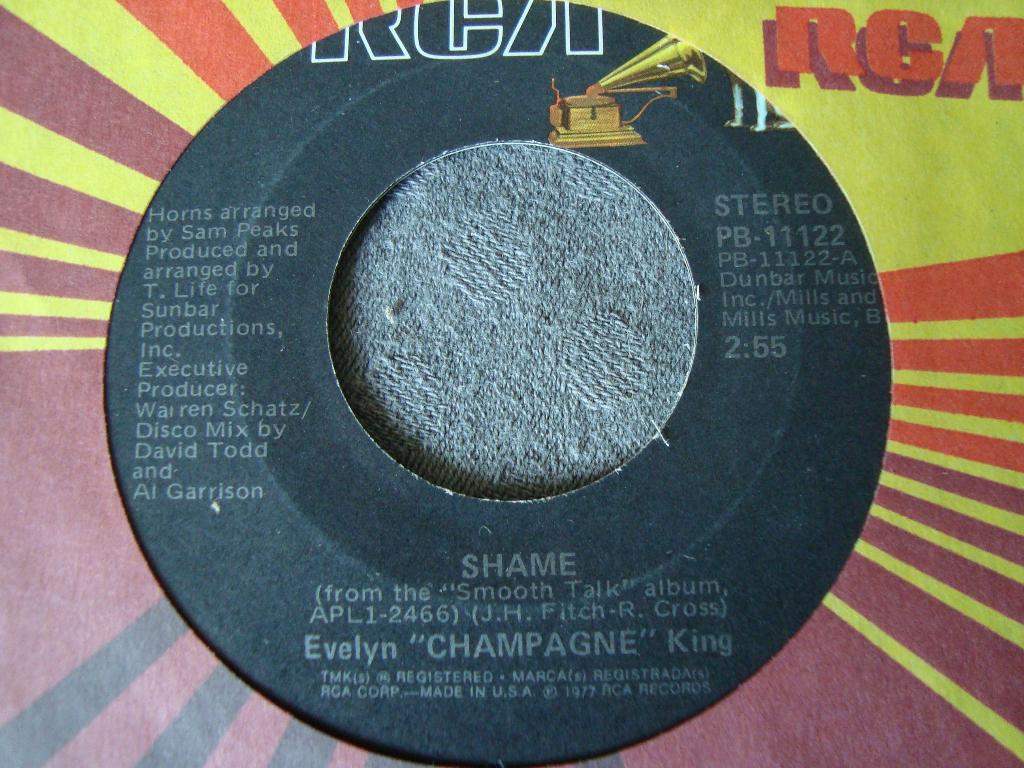 Champagne - shame, Ophalen of Verzenden, Zo goed als nieuw, Pop, Single