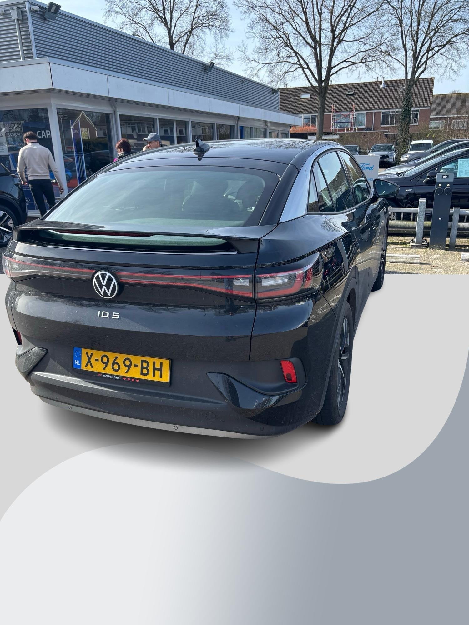 Volkswagen ID.5 Pro Business Advantage 77 kWh | 175pk |, Auto's, Volkswagen, Automaat, Zwart, 1000 kg, 450 min