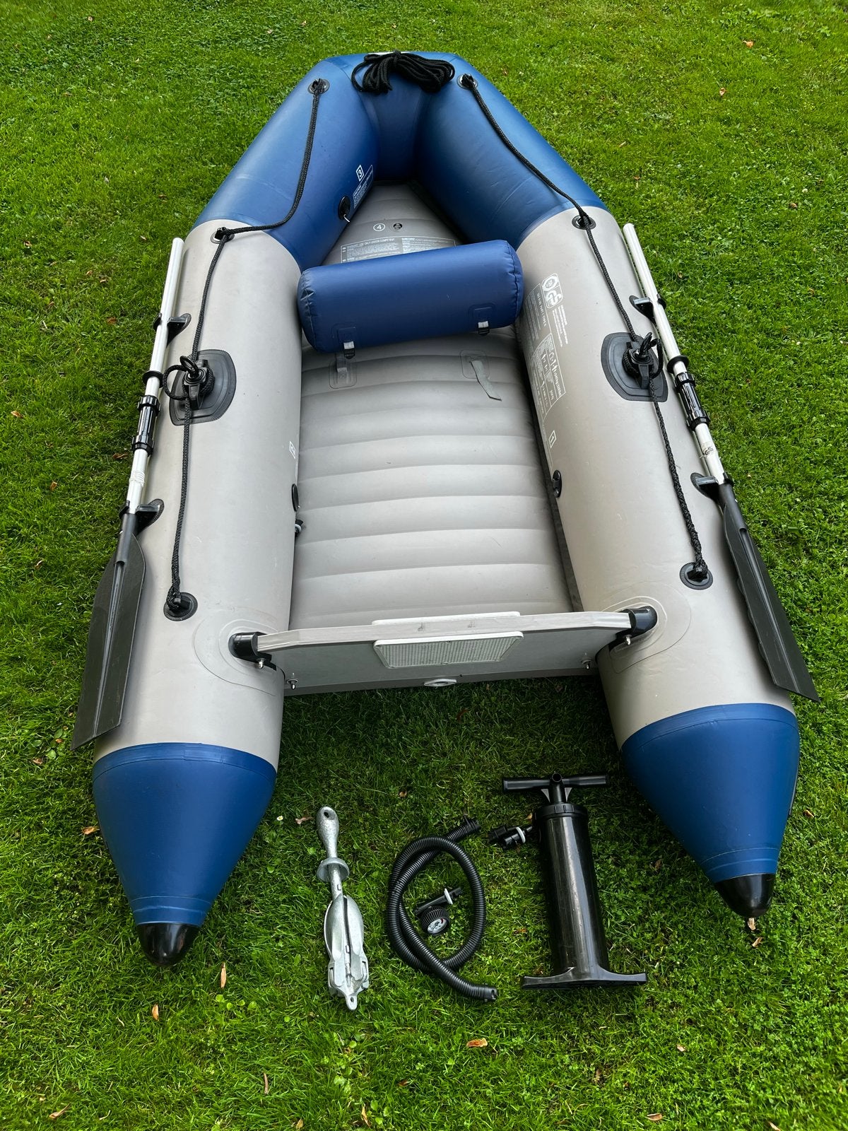 Rubberboot 3 persoons ZGAN met Airdeck., Ophalen, Gebruikt, Kussens, Airdeck