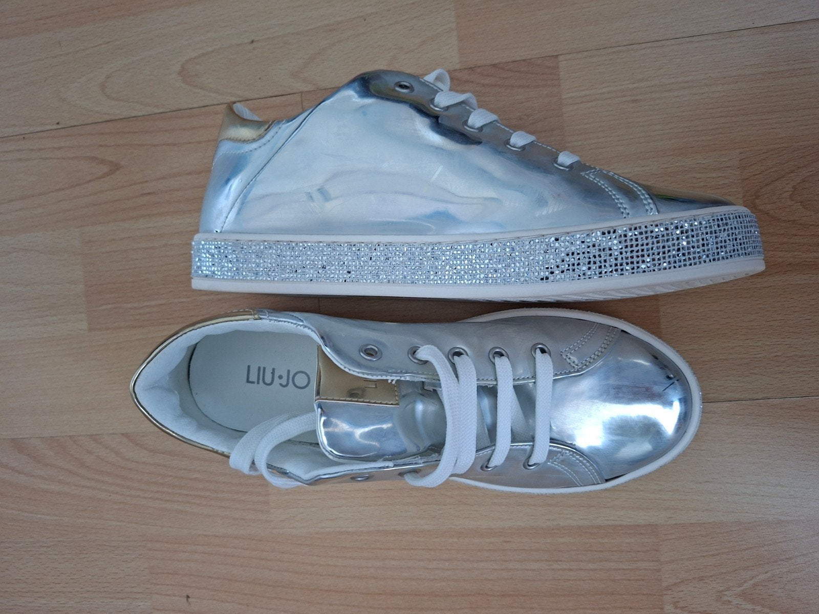 Zilveren sneakers van Liu Jo maat 39, Ophalen of Verzenden, Nieuw, Overige kleuren, Sneakers of Gympen