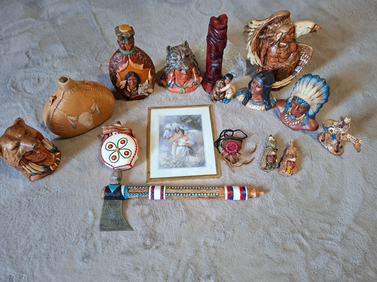 Grote verzameling Native American/Indianen beelden, Antiek en Kunst, Kunst | Beelden en Houtsnijwerken, Handgemaakt, Gips, Ophalen of Verzenden