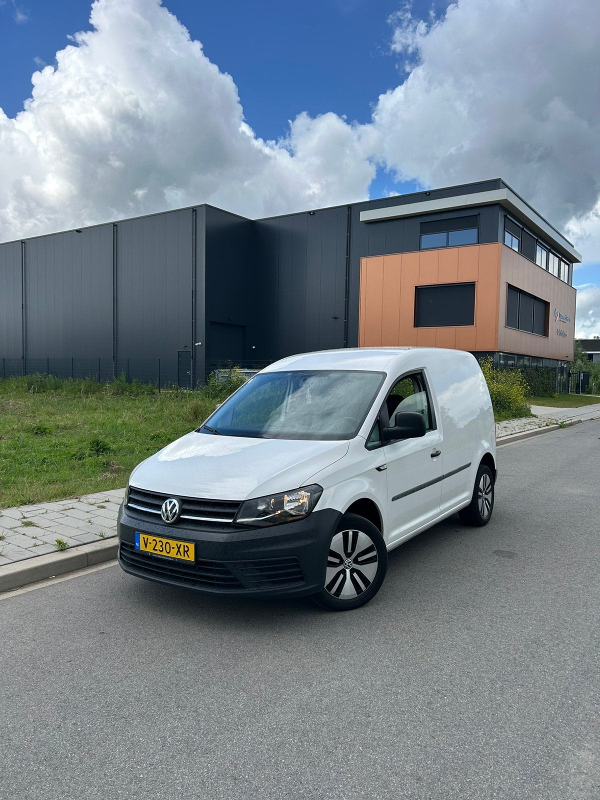 Volkswagen Caddy 2.0 TDI met BMT L1h1 75pk 2019, 4 cilinders, 150 pk, USB, Wit