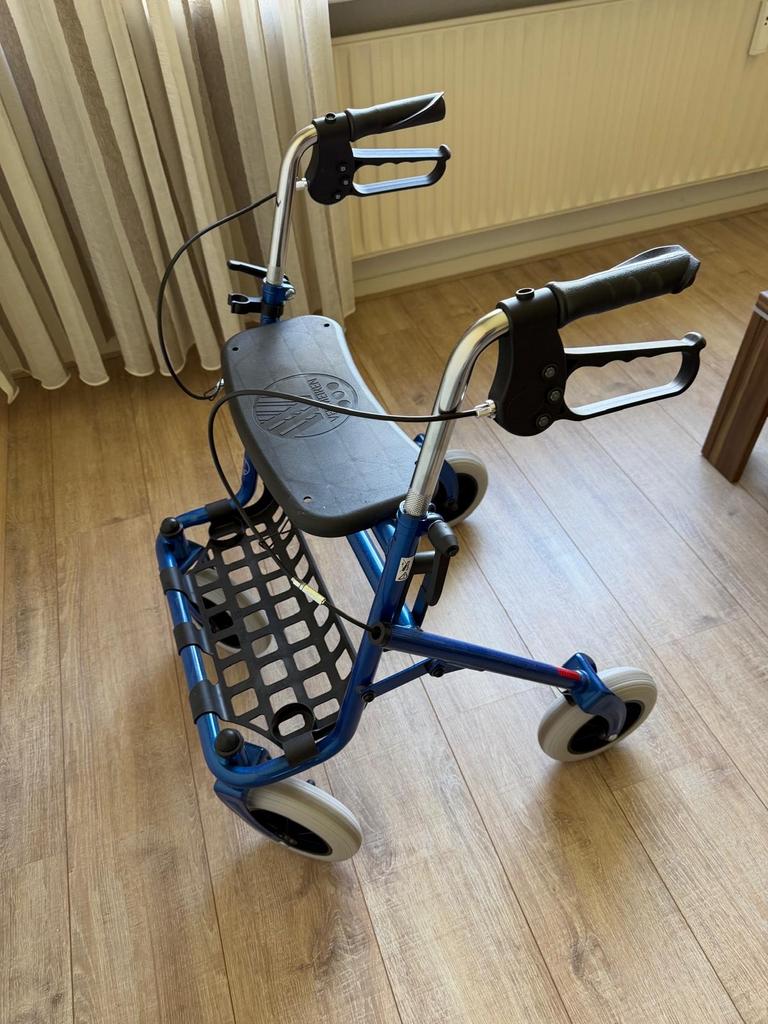 Zo goed als nieuw Rollator, Vermeiren, Ophalen, Zo goed als nieuw