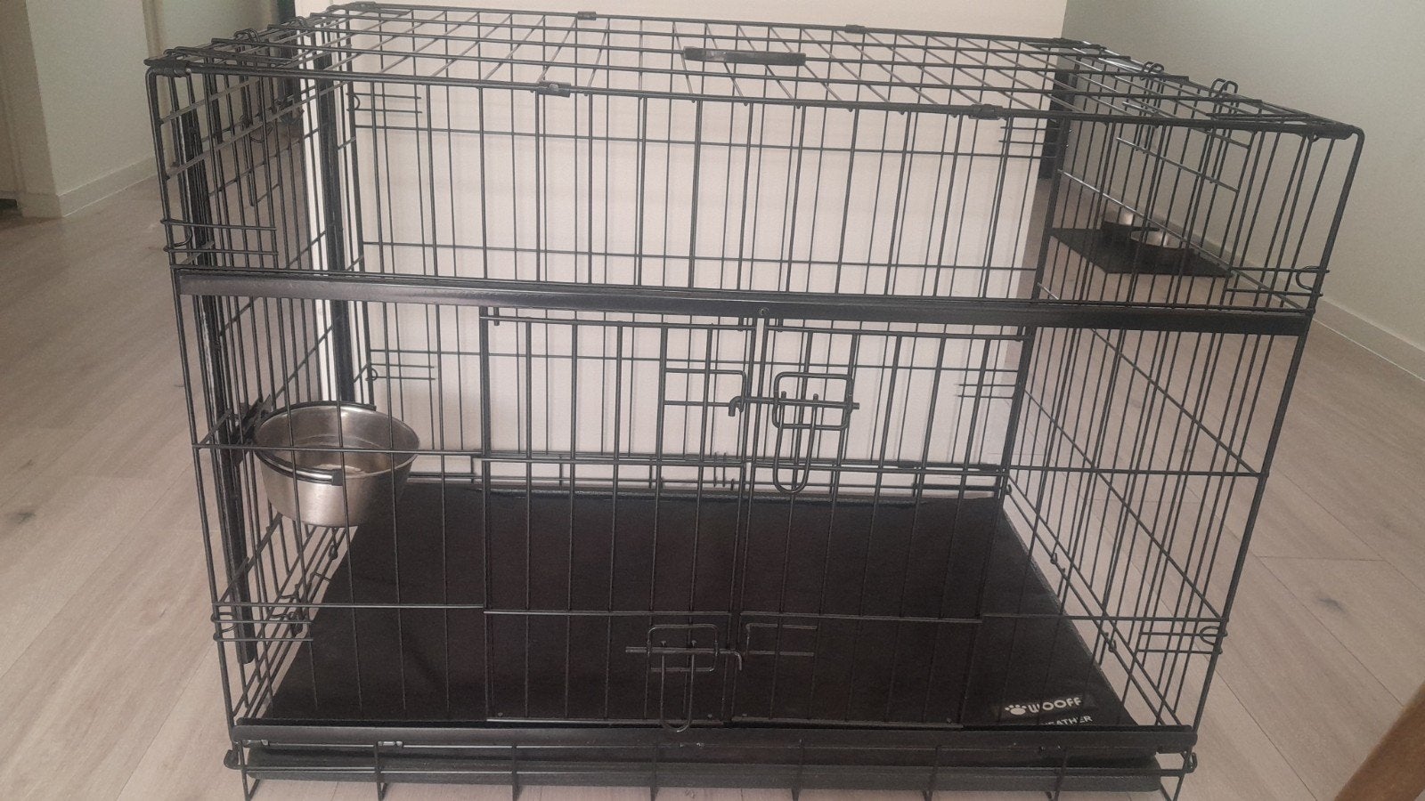 Adori bench met 2 schuifdeuren zwart 91x61x69 cm, Dieren en Toebehoren, Ophalen, Zo goed als nieuw, Minder dan 65 cm