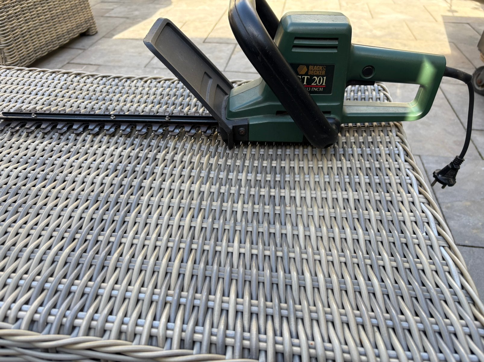 Black en Decker heggenschaar, Ophalen, Zo goed als nieuw, Elektrisch
