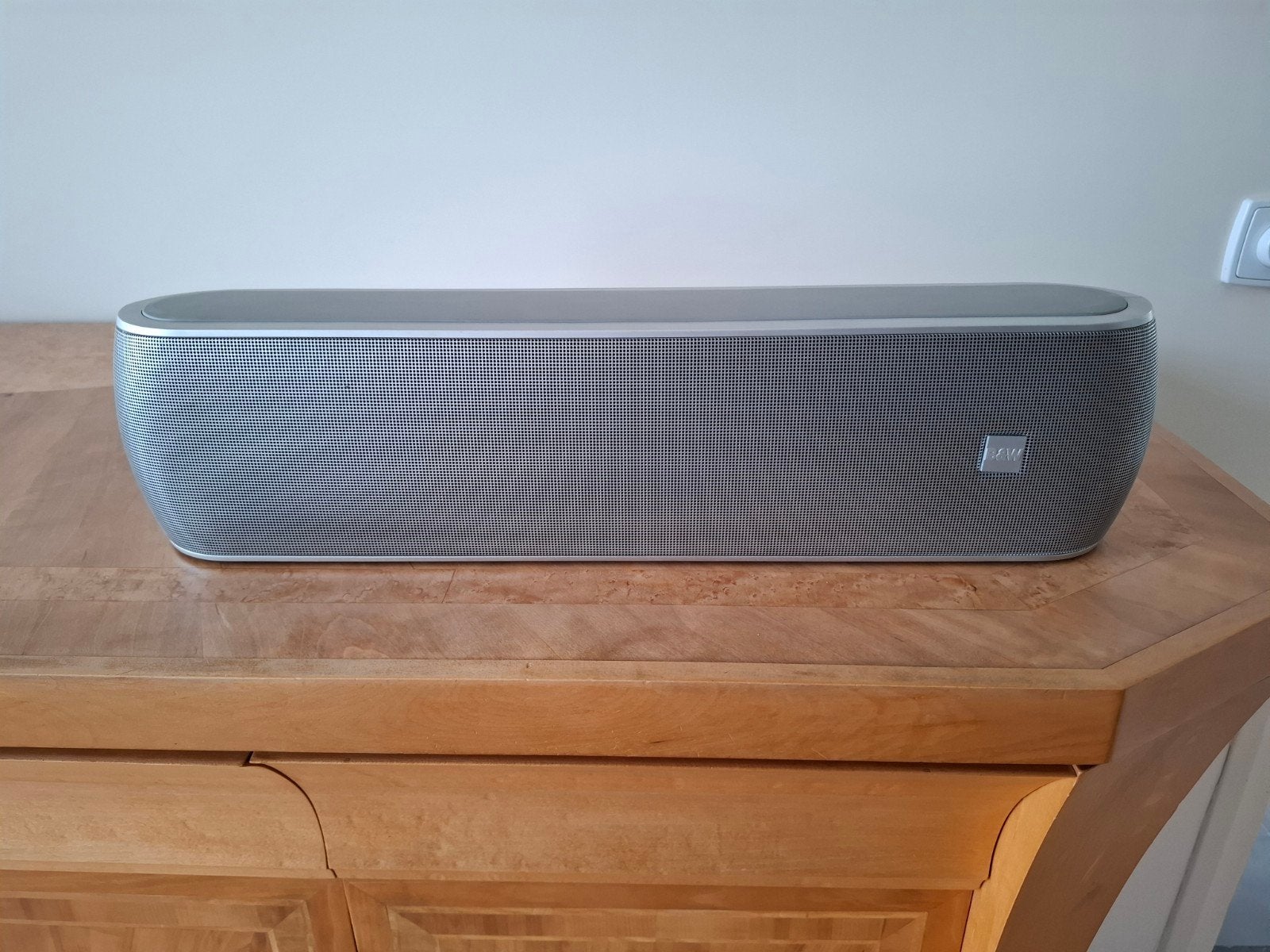 B&W VM1 surround speaker., Audio, Tv en Foto, Ophalen, Zo goed als nieuw