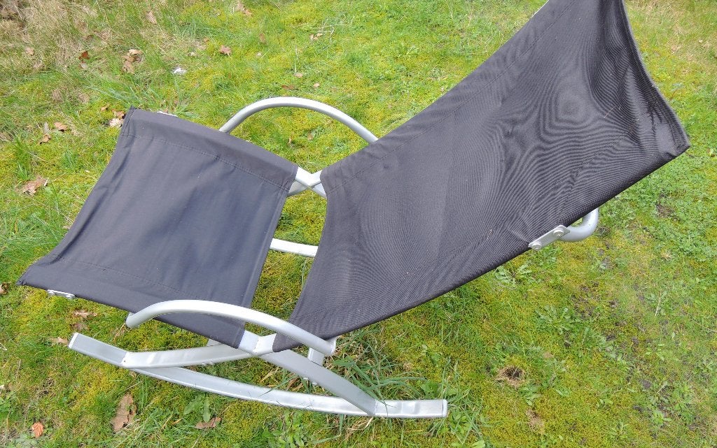 Schommelstoel Relaxstoel Tuinstoel Loungestoel, Ophalen, Zo goed als nieuw, Metaal