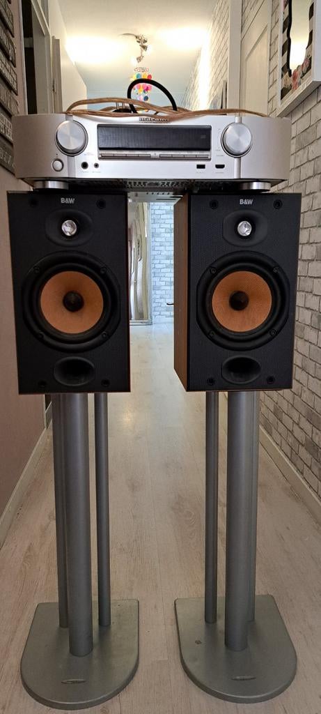 B&W speakers, Marantz NR1604 receiver en speaker stands, Ophalen