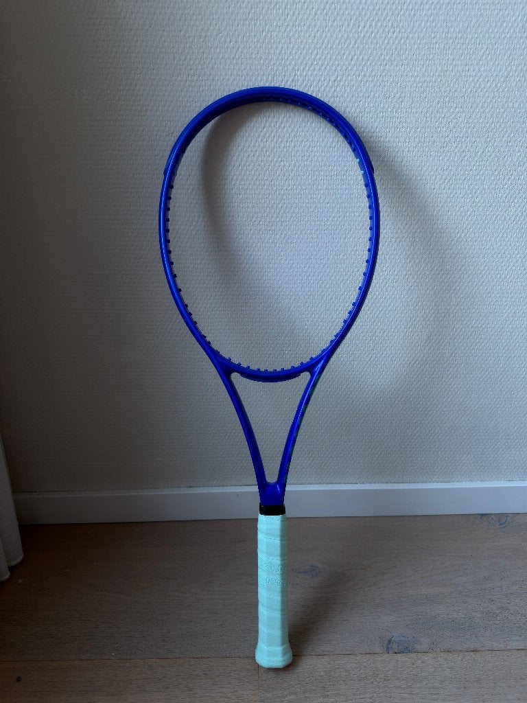 Wilson Ultra 99 Pro V5.0 - Zo goed als nieuw, Ophalen of Verzenden, Zo goed als nieuw, Wilson, Racket
