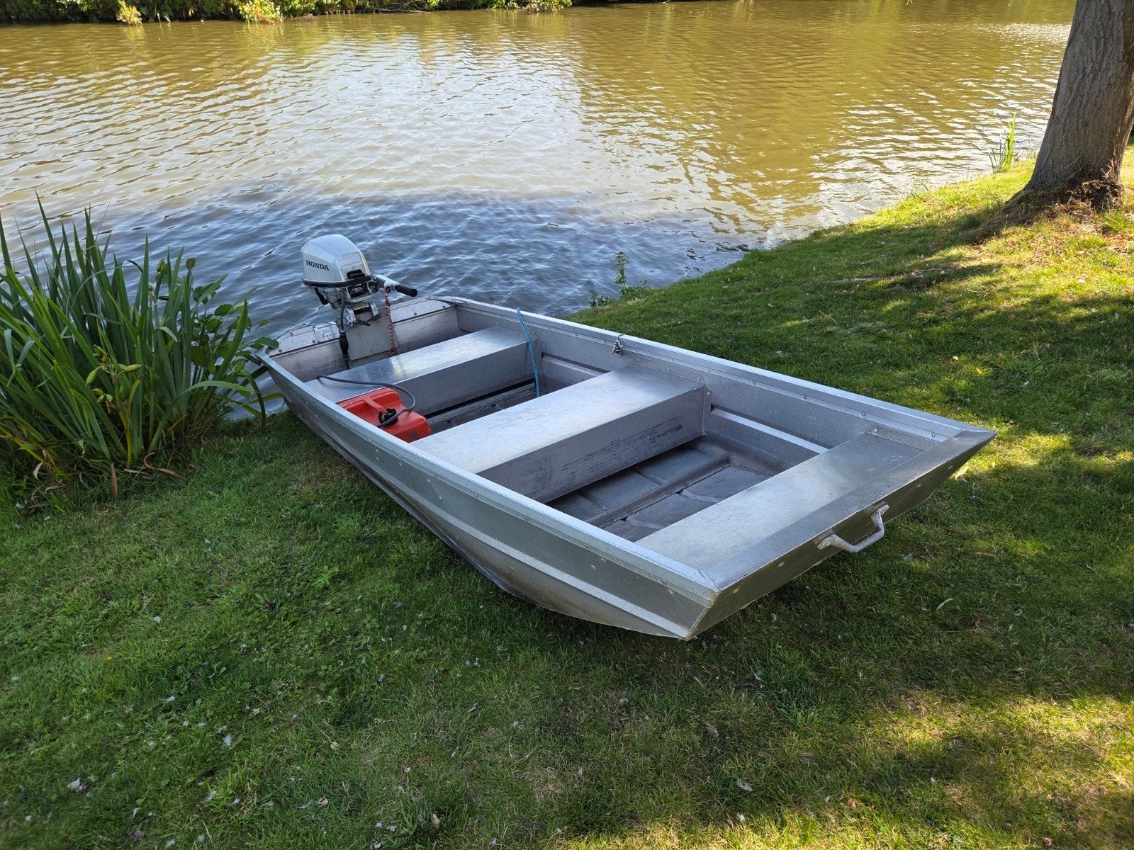 Aquaparx Model 300 aluminium platbodem met Honda 5pk bbm, Ophalen, Gebruikt, Benzine
