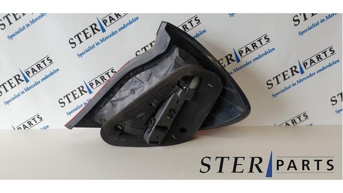 Achterlicht links van een Mercedes C-Klasse, Auto-onderdelen, Gebruikt, -, Ophalen of Verzenden, -