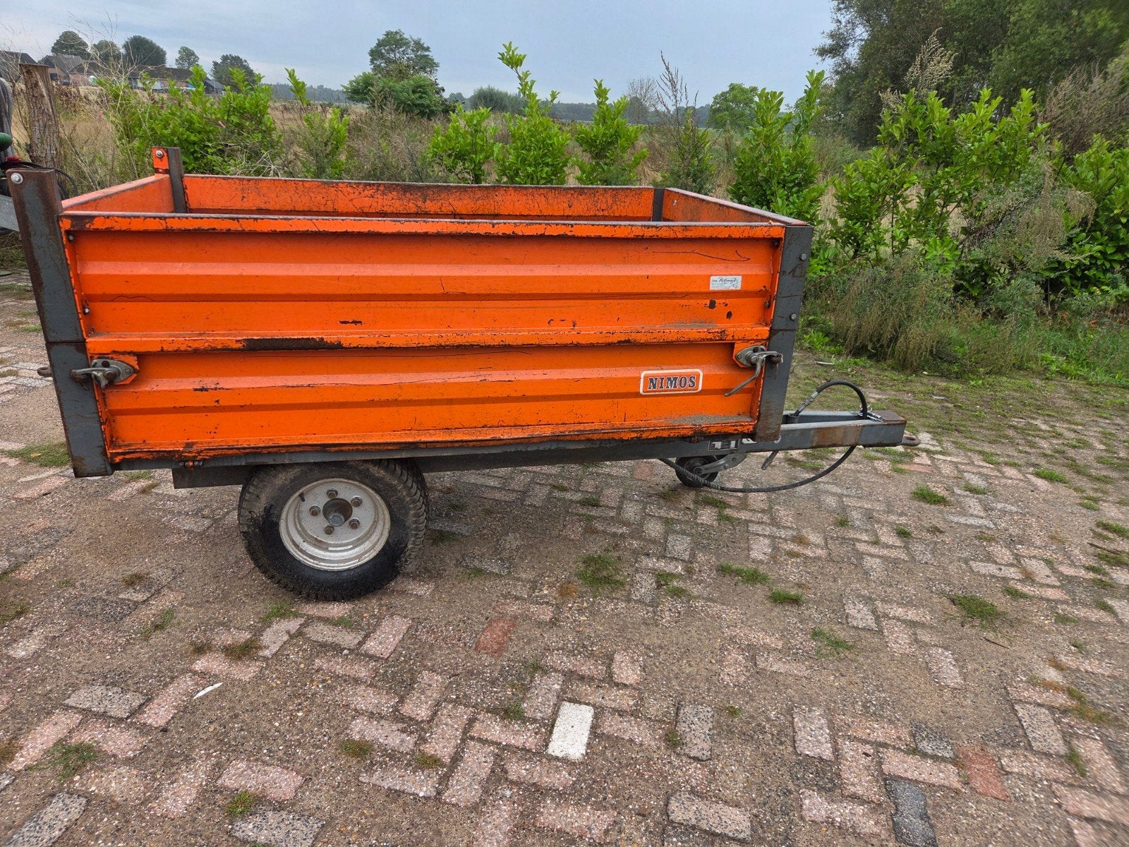 zeer nette nimos kieper, Ophalen, Transport