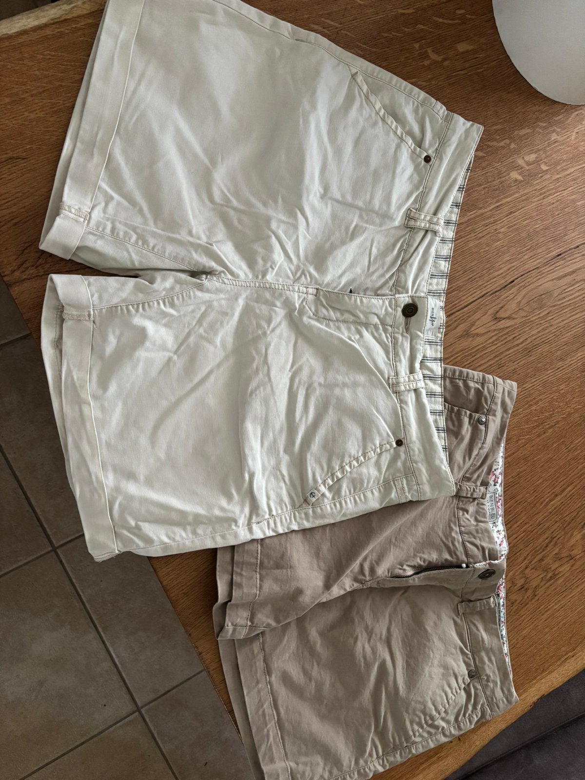 Korte broeken Bien Bleu, Maat 38/40 (M), Kort, Beige, Ophalen of Verzenden