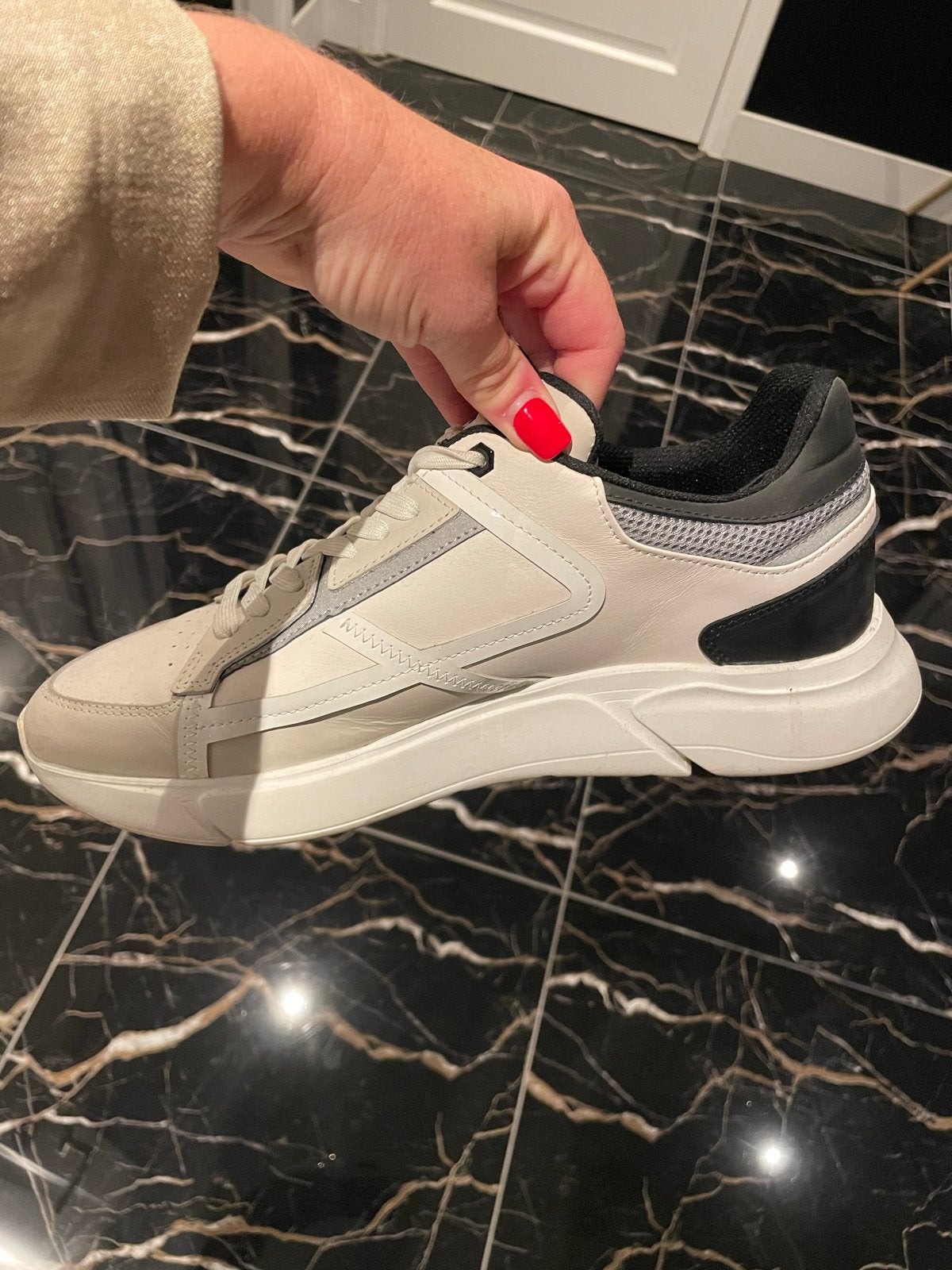 Cruyff Sneakers - Zo goed als nieuw 45, Ophalen of Verzenden, Zo goed als nieuw, Wit, Sneakers of Gympen